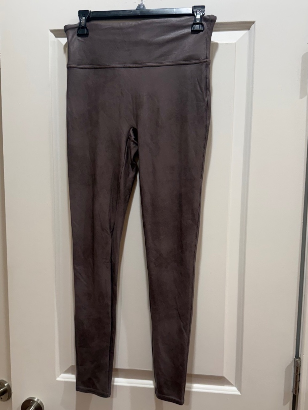SPANX High-Waisted Leggings – Size Large – Taupe
